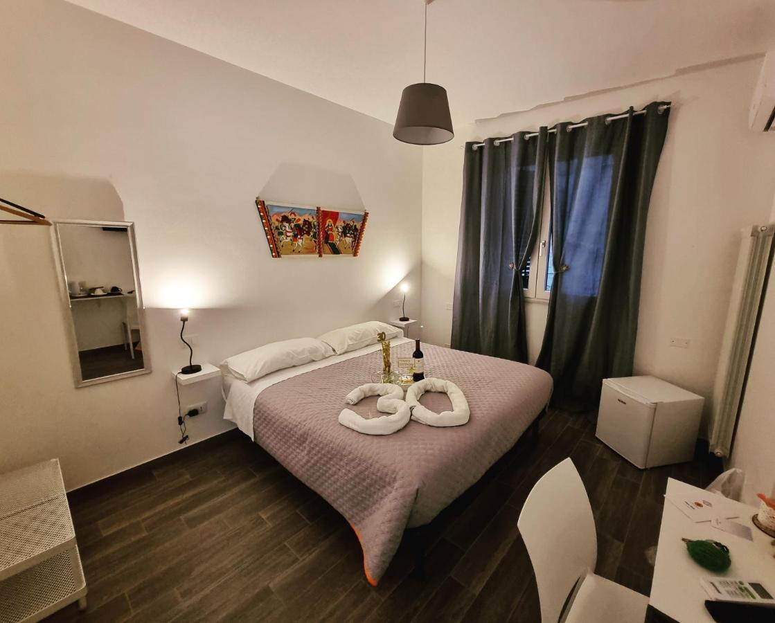 Residenza Tarzana Hotel Palermo Exterior photo